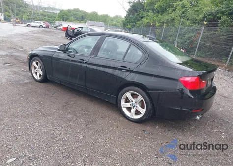 2013 BMW 328I xDrive z USA, uszkodzony, nr VIN WBA3B5C58DF598267